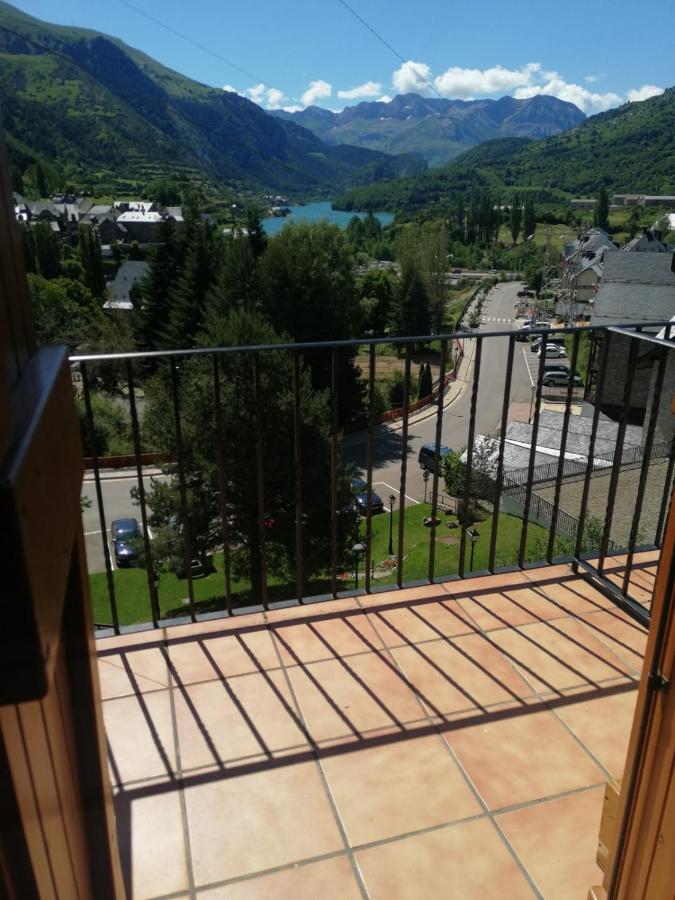Apartamento Sarrato IV De Sallent Sallent De Gallego Exterior photo