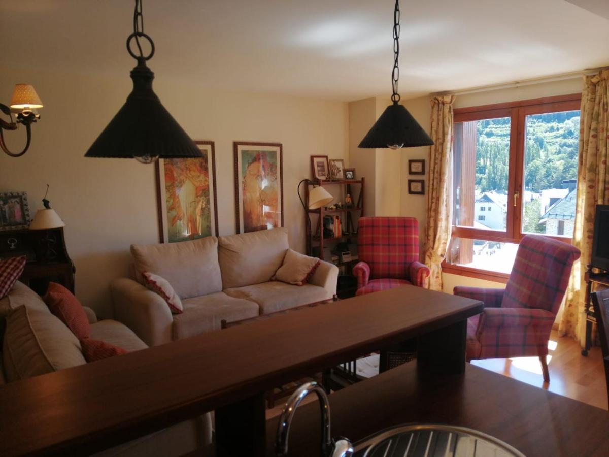 Apartamento Sarrato IV De Sallent Sallent De Gallego Exterior photo
